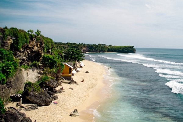 balangan_beach1.jpg (54 KB)