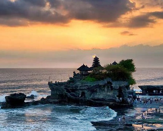 Tanah Lot Temple